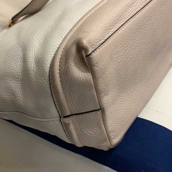 Kate Spade tote - Picture 6 of 13